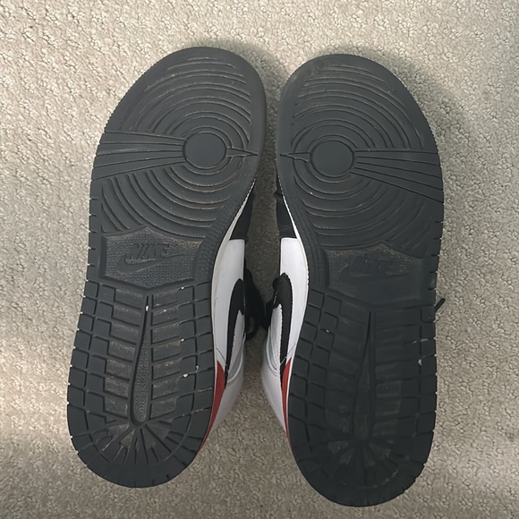 jordan 1 mid - Picture 7 of 7